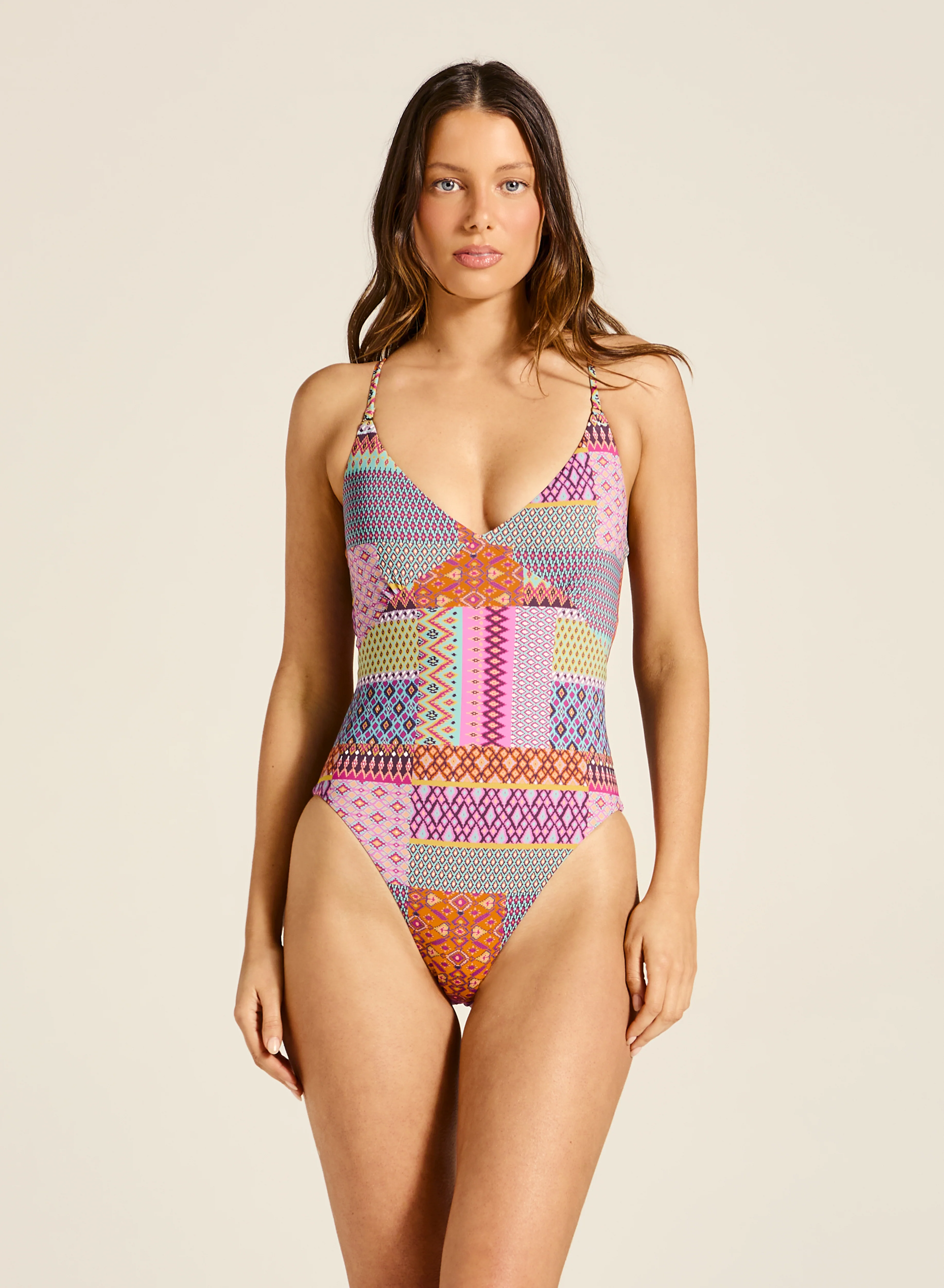 Utopia Hot Elle One Piece - Image 2